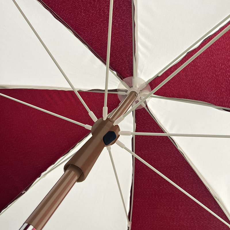 2M fiberramme, lett aluminiumskaft, vanlig solparaply.