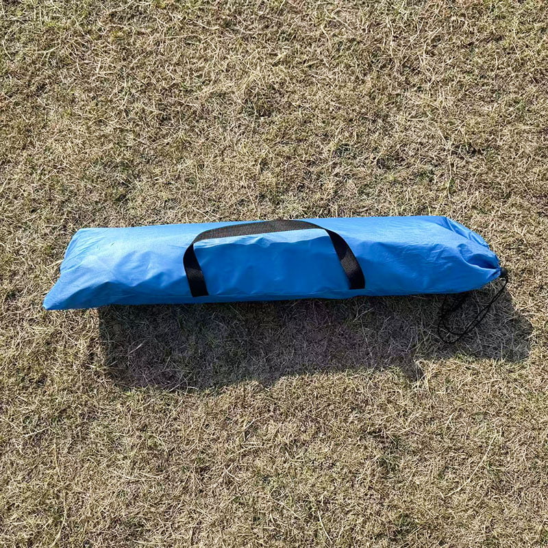 Lett, tresidig ventilert strandtelt