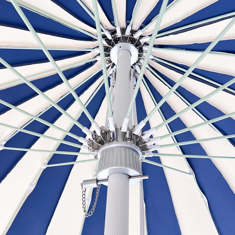 2,5 M blå og hvit Patchwork Pagoda Paraply