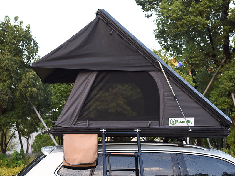 Campingtelt på taket med stige Campingtelt på taket med stige